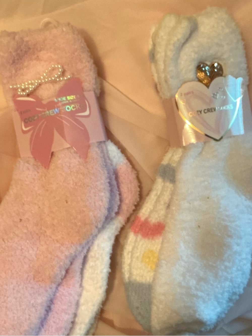 Cozy Crew Kids Fuzzy Socks - Pink & Cream
